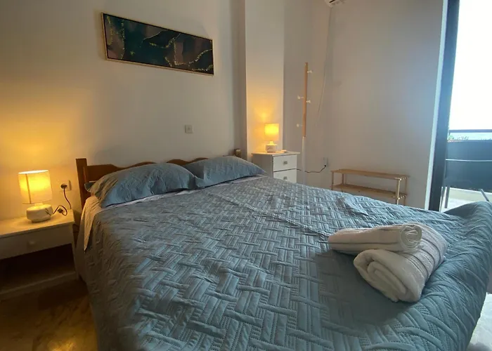 Seaside Kato Diminio