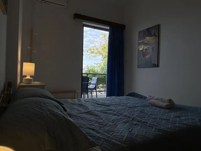 Seaside Kato Diminio